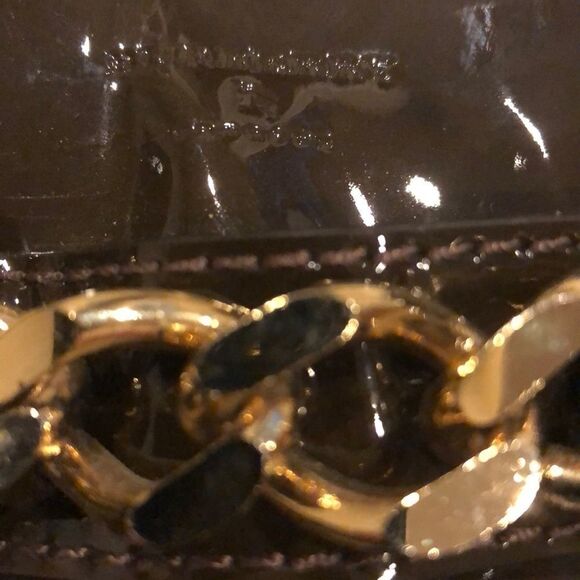 BURBERRY Prosum Brown Patent & Plaid Canvas Chain Link Shoulder Bag - Picture 2 of 11